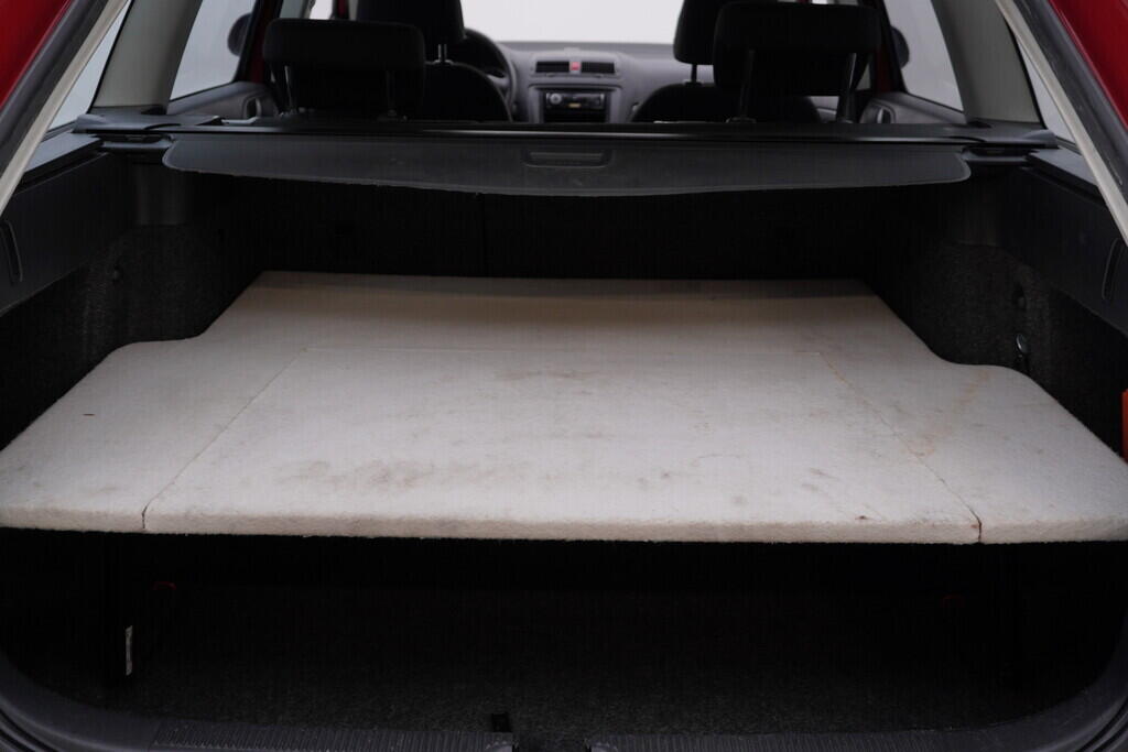 OV190V09498_32.webp_OCTAVIA Ambiente 1.6 MPI 75 kW manuál