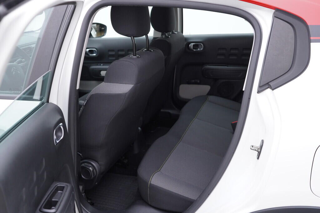 OV190V09499_37.webp_C3  1.2 PureTech  61 kW manuál