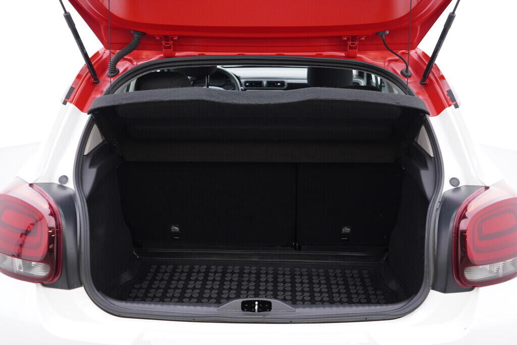 OV190V09499_39.webp_C3  1.2 PureTech  61 kW manuál