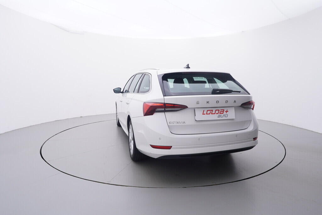 OV190V09502_13.webp_OCTAVIA Style 1.5 TSI 110 kW manuál, DPH