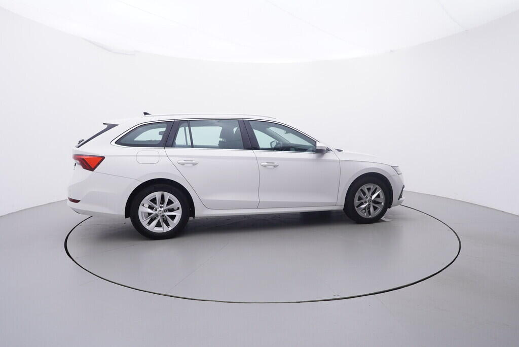 OV190V09502_15.webp_OCTAVIA Style 1.5 TSI 110 kW manuál, DPH