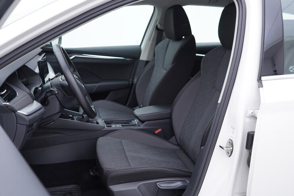 OV190V09502_22.webp_OCTAVIA Style 1.5 TSI 110 kW manuál, DPH