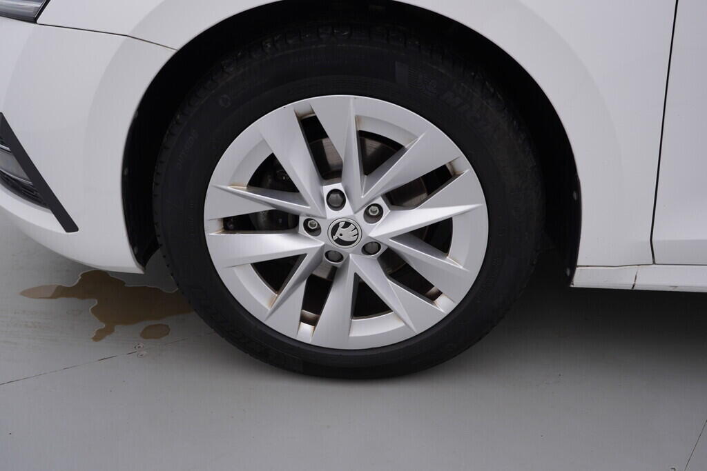 OV190V09502_44.webp_OCTAVIA Style 1.5 TSI 110 kW manuál, DPH