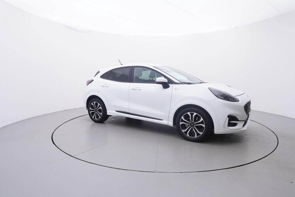 OV190V09505_16.webp_PUMA ST-Line 1.0  92 kW manuál