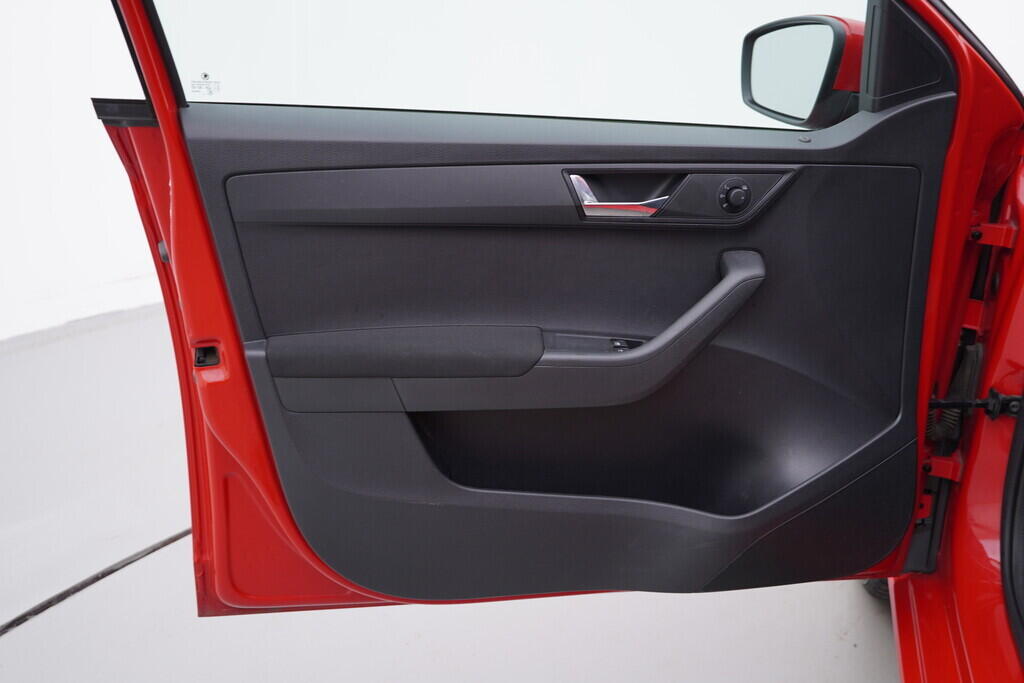 OV190V09512_19.webp_FABIA  1.2 TSI 81 kW manuál