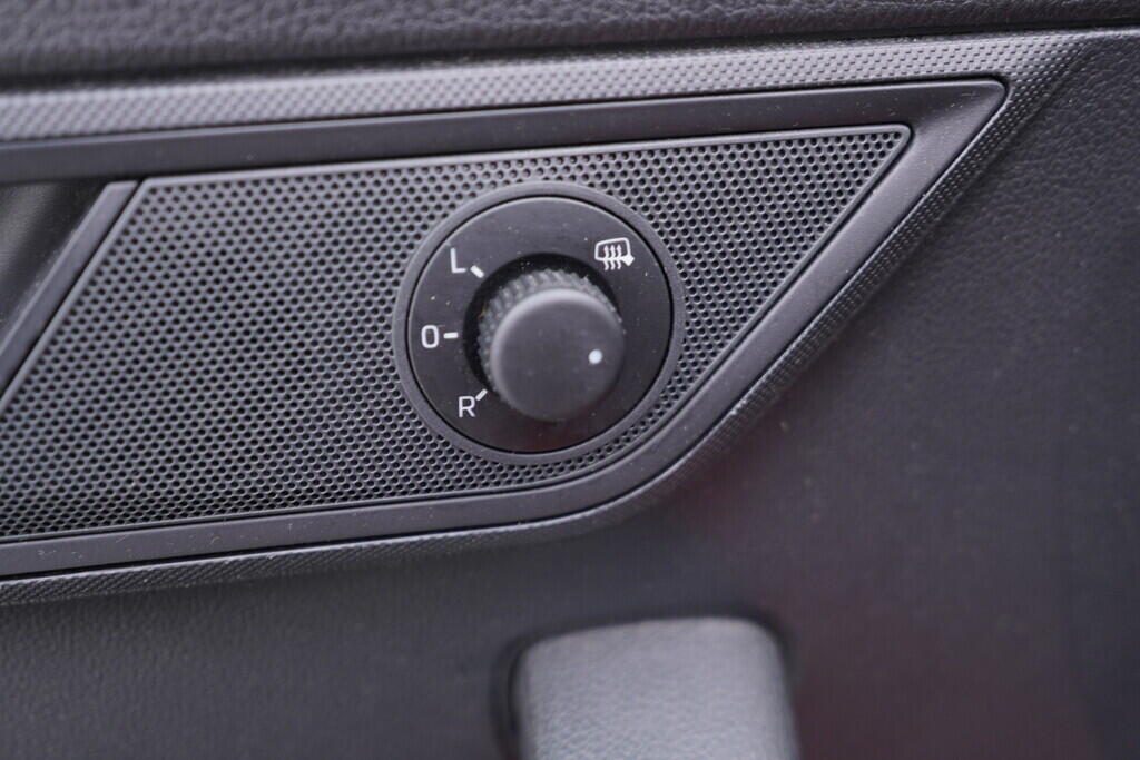 OV190V09512_21.webp_FABIA  1.2 TSI 81 kW manuál