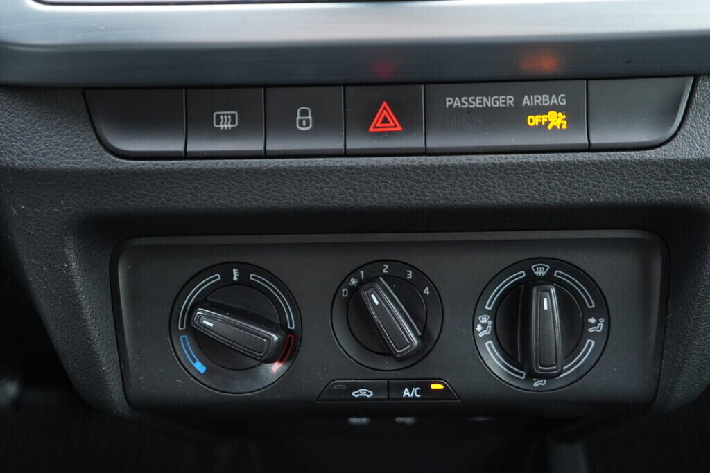 OV190V09512_29.webp_FABIA  1.2 TSI 81 kW manuál