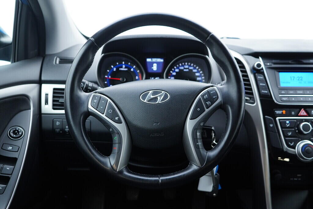 OV190V09514_26.webp_I30  1.6 CRDi 81 kW manuál