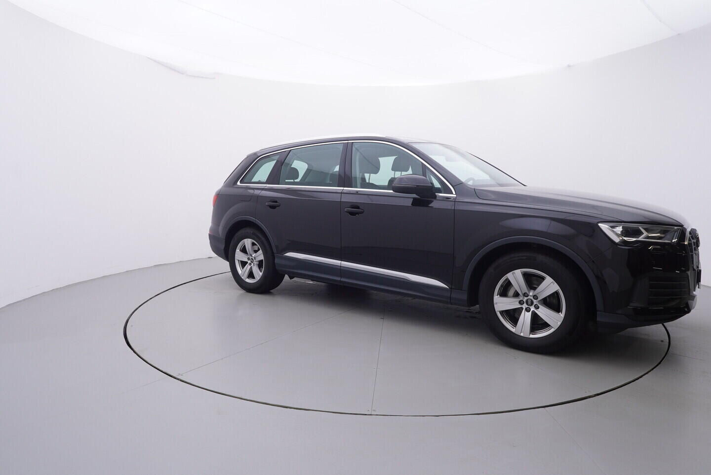 OV190V09519_16.webp_Q7  3.0 TDI 210 kW automat, DPH