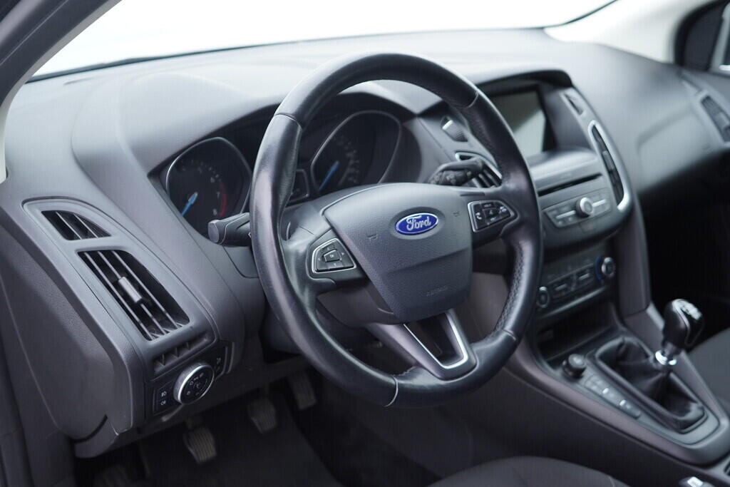 OV190V09520_21.webp_FOCUS Cool&Connect 1.0  92 kW manuál