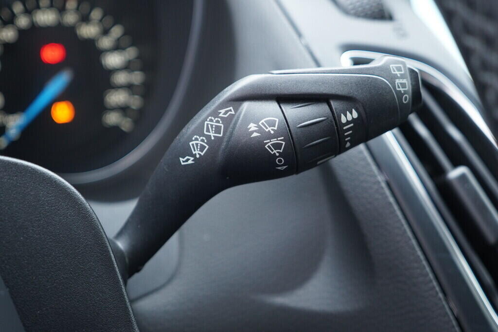 OV190V09520_24.webp_FOCUS Cool&Connect 1.0  92 kW manuál