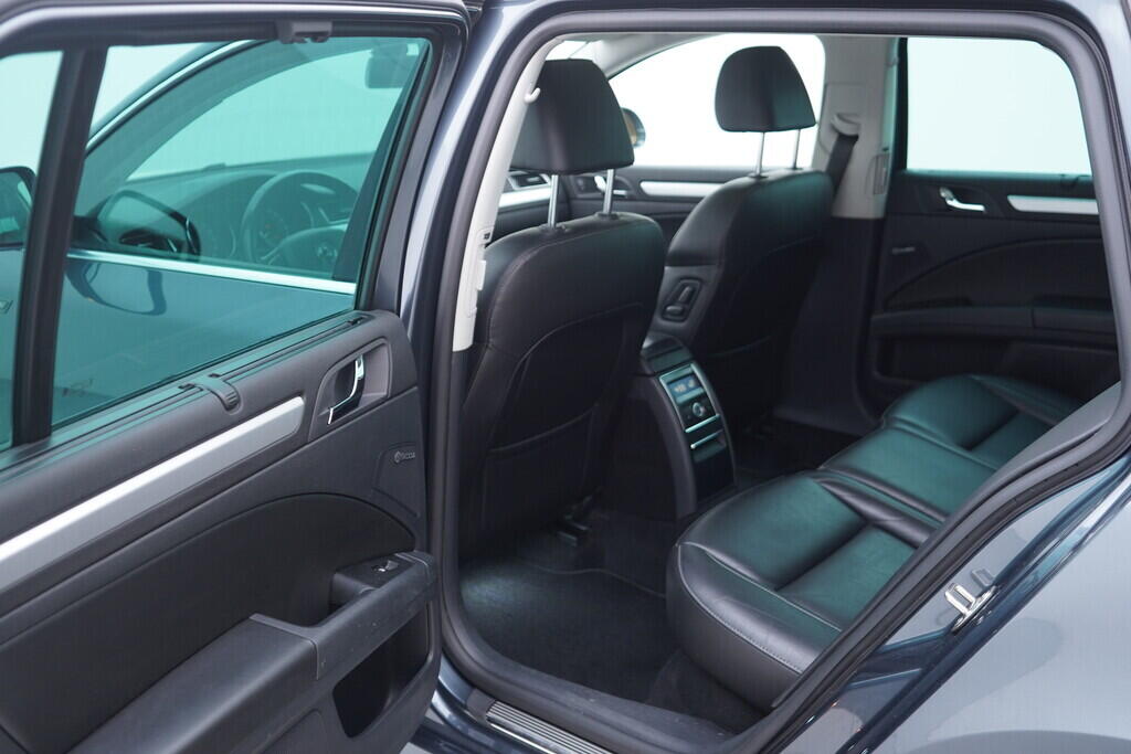 OV190V09523_33.webp_SUPERB Elegance 2.0 TDI 103 kW manuál