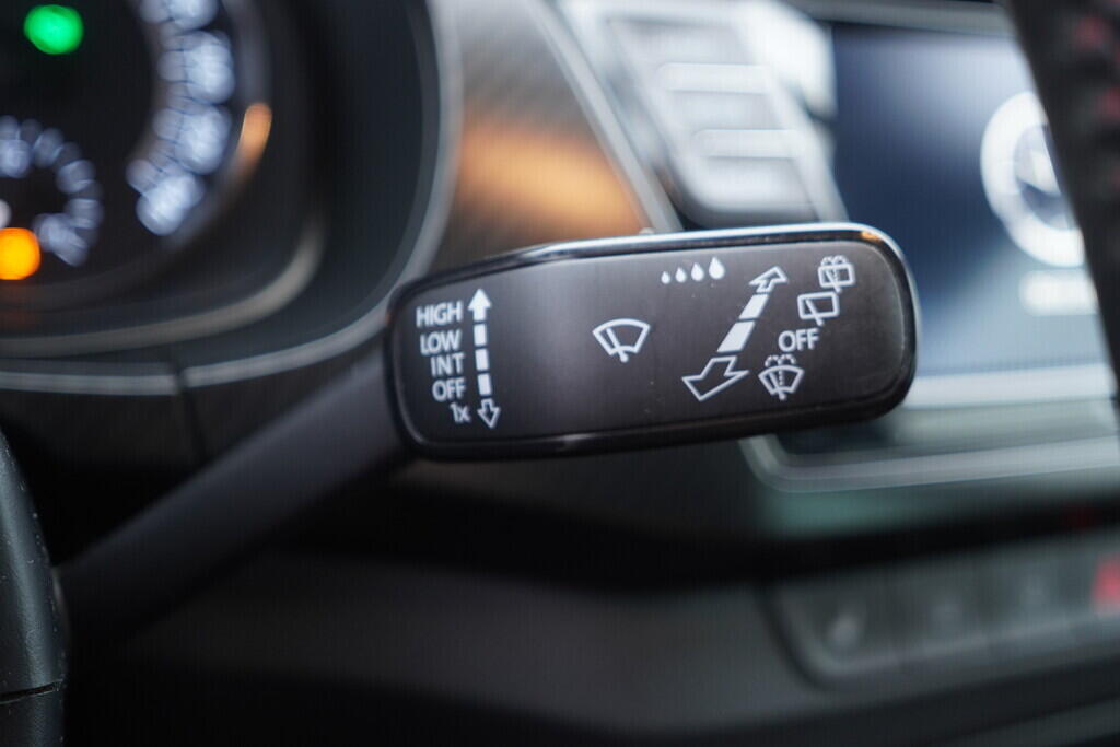 OV190V09525_26.webp_FABIA Monte Carlo 1.0 TSI 70 kW automat