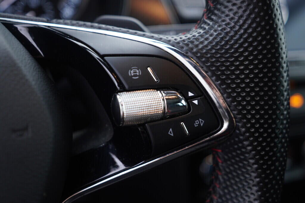 OV190V09525_28.webp_FABIA Monte Carlo 1.0 TSI 70 kW automat