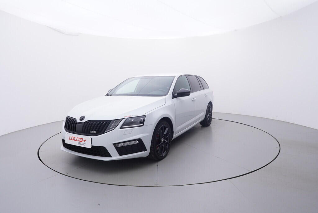 OV190V09526_10.webp_OCTAVIA RS 230 2.0 TSI 169 kW automat