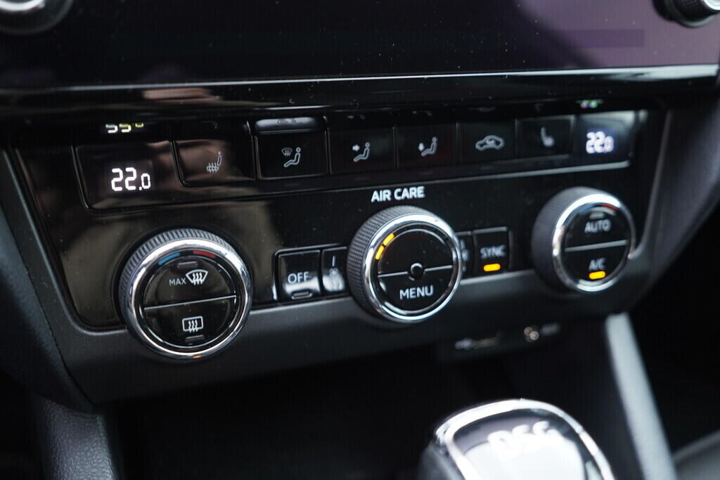 OV190V09526_31.webp_OCTAVIA RS 230 2.0 TSI 169 kW automat