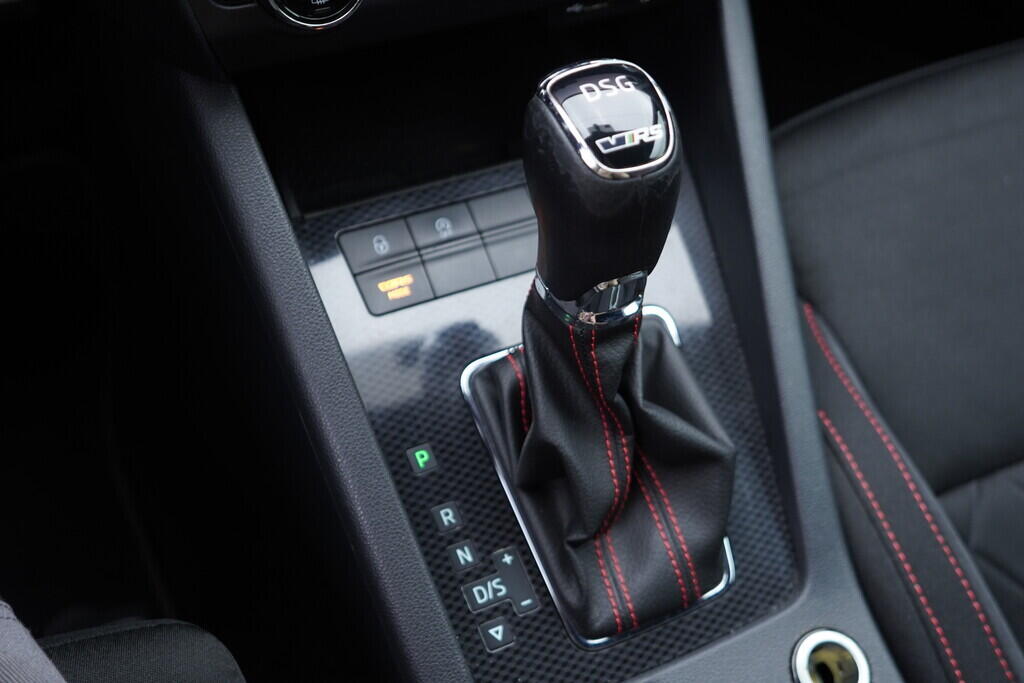 OV190V09526_32.webp_OCTAVIA RS 230 2.0 TSI 169 kW automat