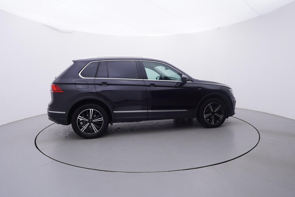 OV190V09527_15.webp_TIGUAN Carat 2.0 TDI 110 kW automat