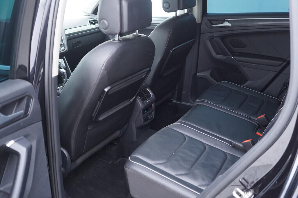 OV190V09527_23.webp_TIGUAN Carat 2.0 TDI 110 kW automat