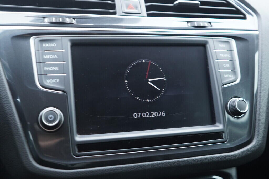 OV190V09527_31.webp_TIGUAN Carat 2.0 TDI 110 kW automat