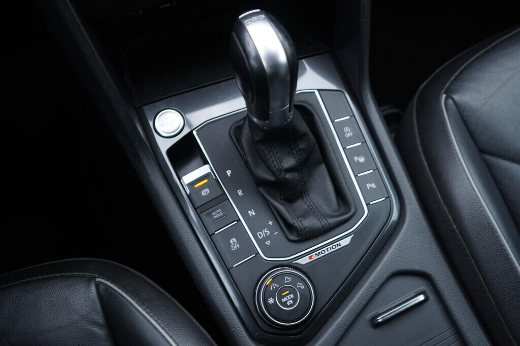 OV190V09527_36.webp_TIGUAN Carat 2.0 TDI 110 kW automat