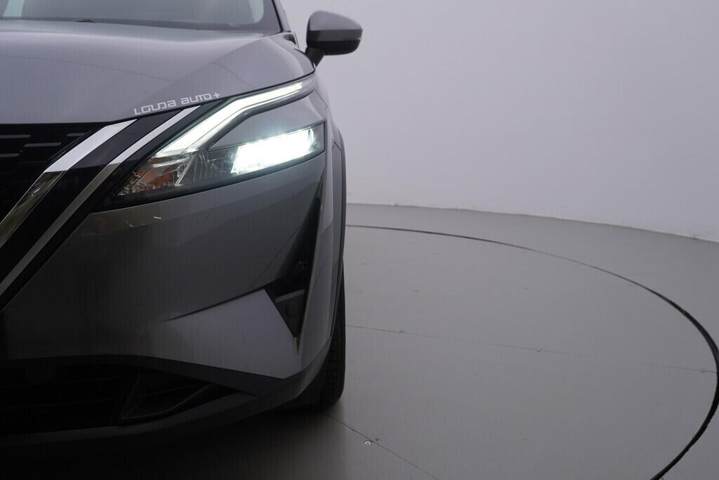 OV190V09528_35.webp_QASHQAI Visia 1.3  103 kW manuál