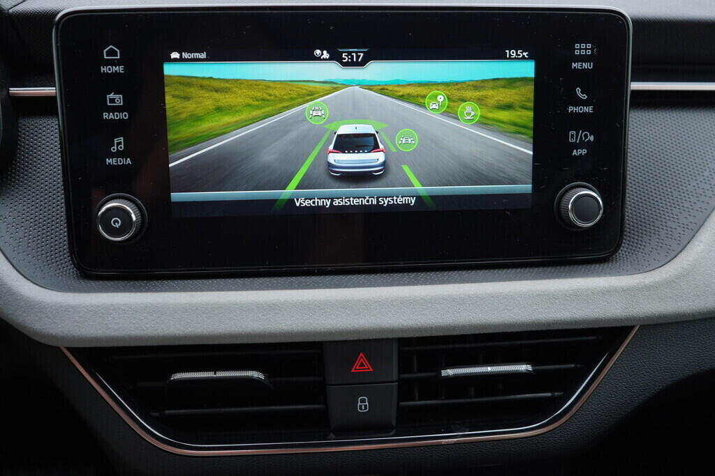 OV190V09531_33.webp_SCALA Top Selection 1.0 TSI 85 kW automat, DPH