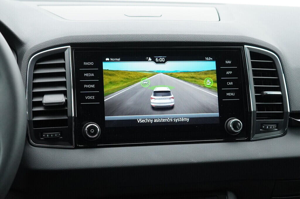 OV190V09532_30.webp_KAROQ Style 1.5 TSI 110 kW automat, DPH