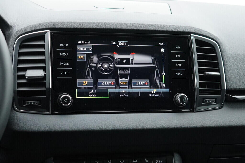 OV190V09532_32.webp_KAROQ Style 1.5 TSI 110 kW automat, DPH