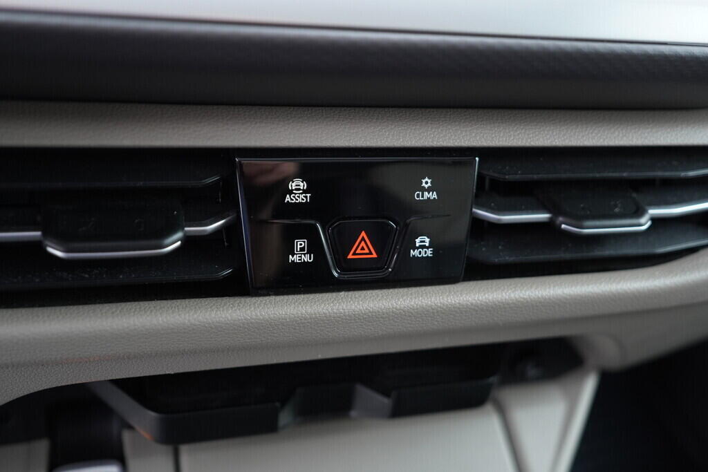 OV190V09534_40.webp_MULTIVAN Style-Bulli 2.0 TSI 150 kW automat, DPH