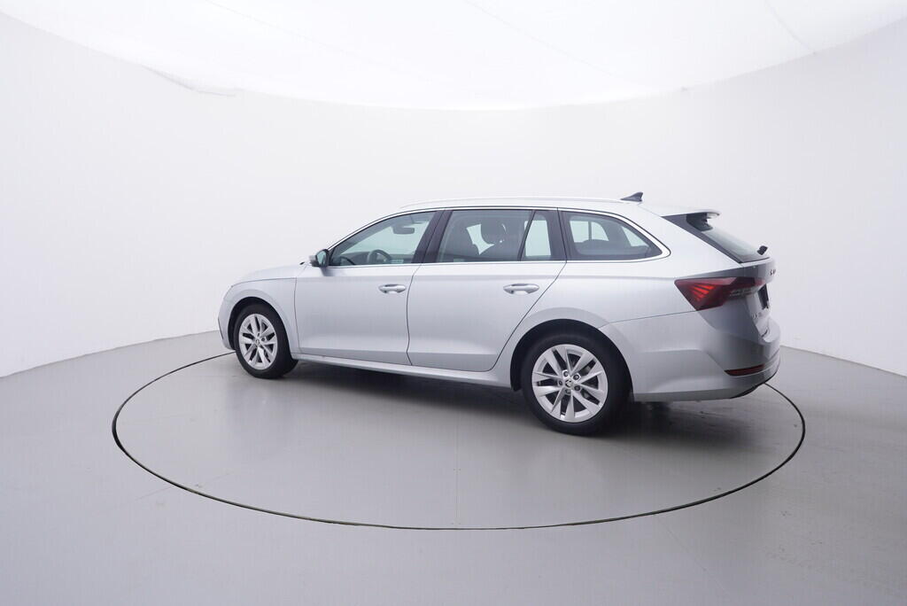 OV190V09535_12.webp_OCTAVIA Style 2.0 TDI 110 kW automat, DPH