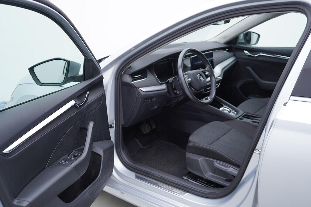 OV190V09535_18.webp_OCTAVIA Style 2.0 TDI 110 kW automat, DPH