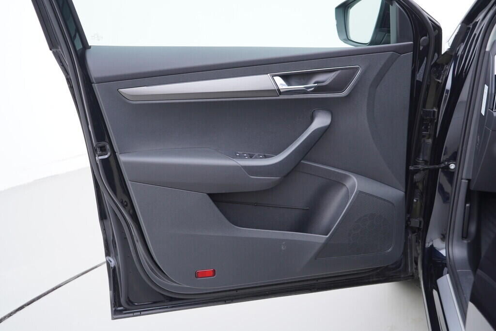 OV190V09536_19.webp_KAROQ Style 1.5 TSI 110 kW automat, DPH