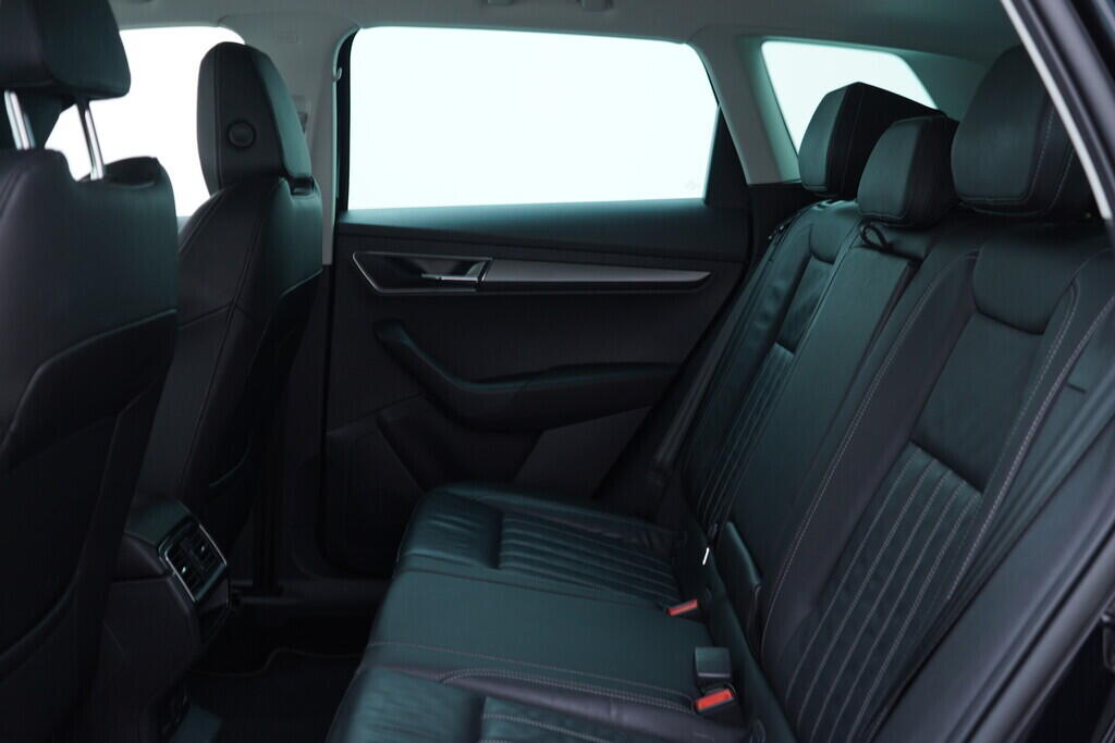 OV190V09536_37.webp_KAROQ Style 1.5 TSI 110 kW automat, DPH