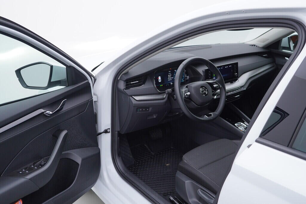 OV190V09537_18.webp_OCTAVIA Ambition 1.0 TSI 81 kW automat, DPH