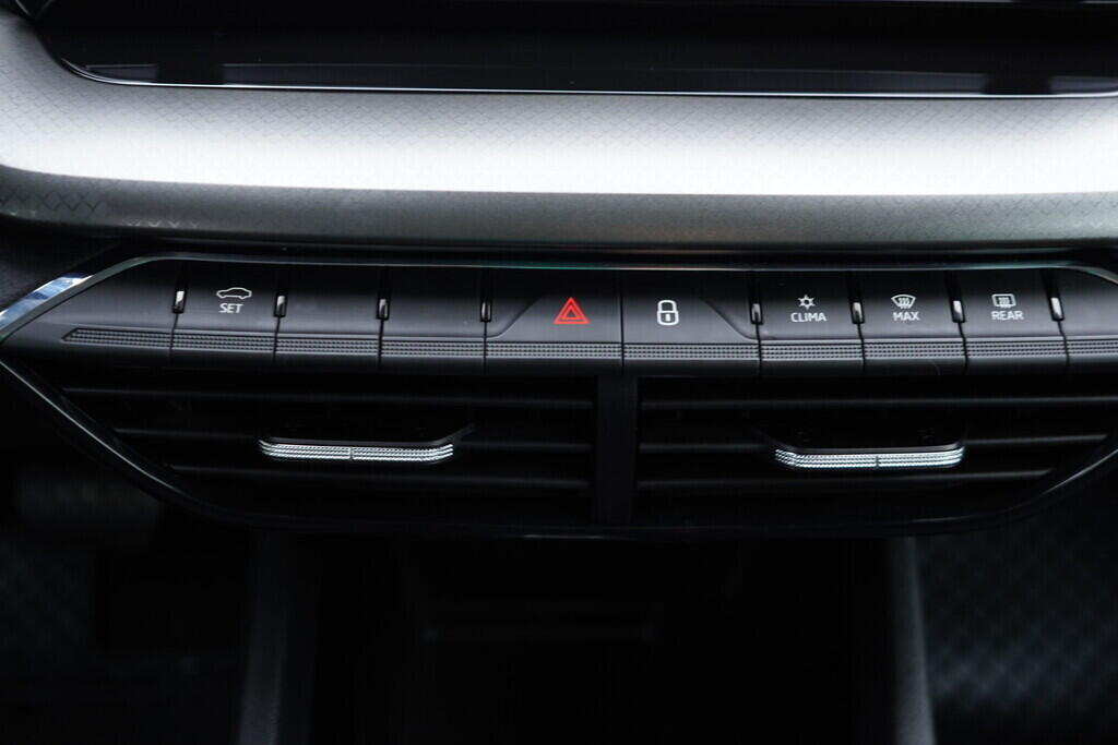 OV190V09537_31.webp_OCTAVIA Ambition 1.0 TSI 81 kW automat, DPH