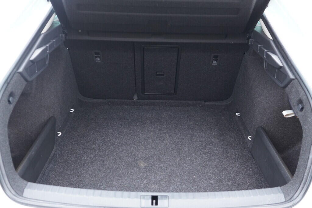 OV190V09537_37.webp_OCTAVIA Ambition 1.0 TSI 81 kW automat, DPH