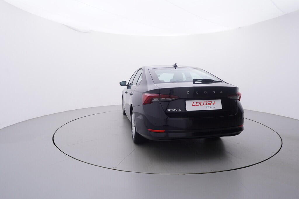OV190V09538_13.webp_OCTAVIA Style 2.0 TDI 110 kW automat, DPH