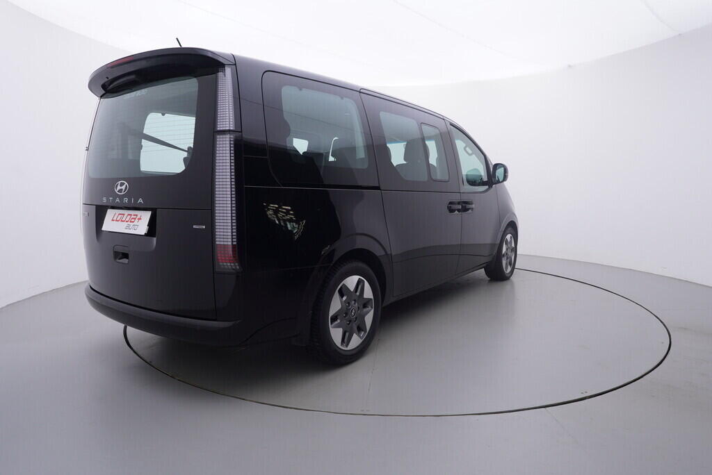 OV190V09539_14.webp_STARIA Style Premium 2.2 CR 130 kW automat, DPH