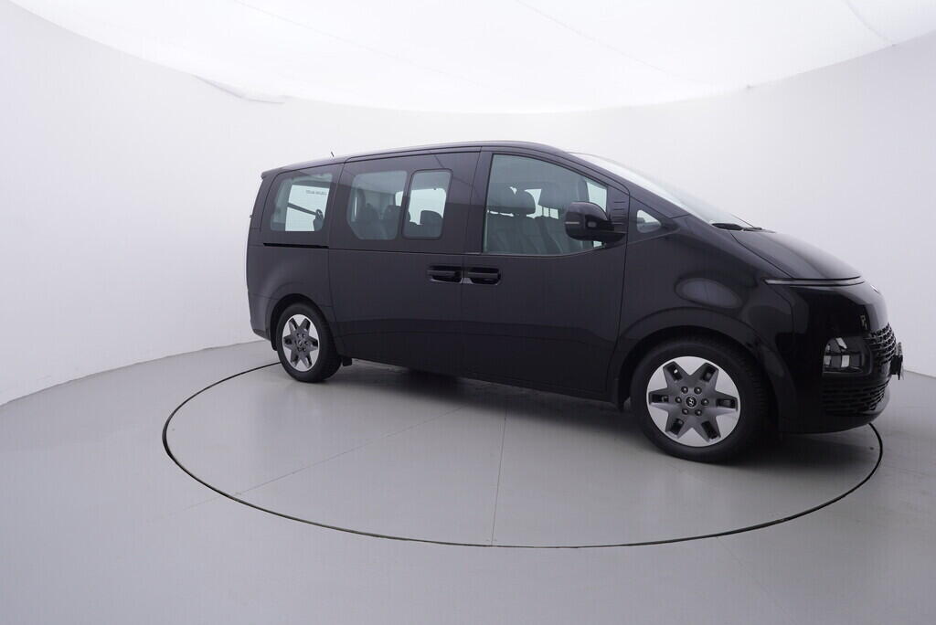 OV190V09539_16.webp_STARIA Style Premium 2.2 CR 130 kW automat, DPH