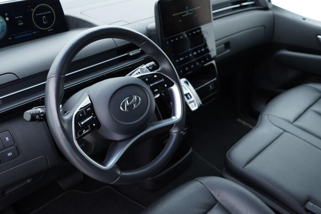 OV190V09539_21.webp_STARIA Style Premium 2.2 CR 130 kW automat, DPH