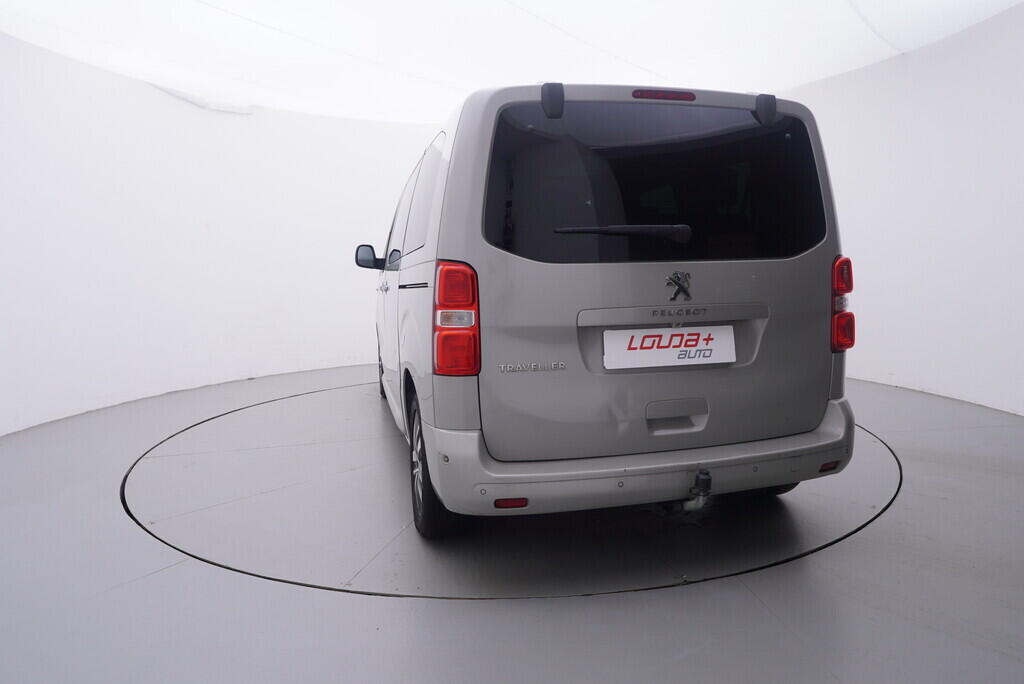 OV190V09541_13.webp_TRAVELLER  2.0 HDI 130 kW automat