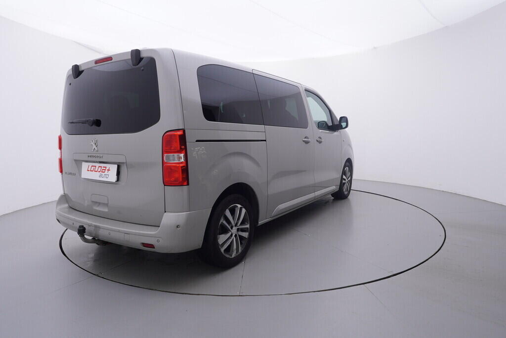 OV190V09541_14.webp_TRAVELLER  2.0 HDI 130 kW automat