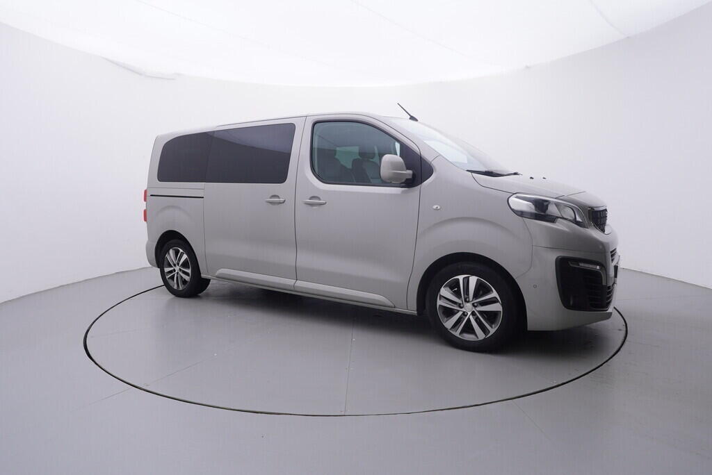 OV190V09541_16.webp_TRAVELLER  2.0 HDI 130 kW automat