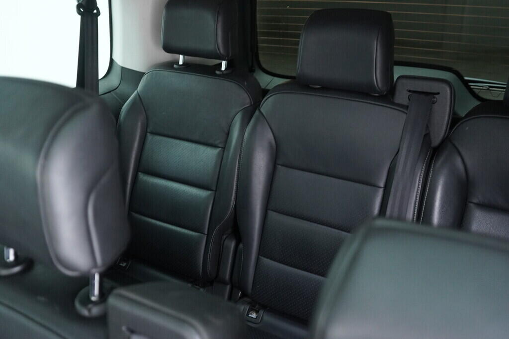 OV190V09541_23.webp_TRAVELLER  2.0 HDI 130 kW automat