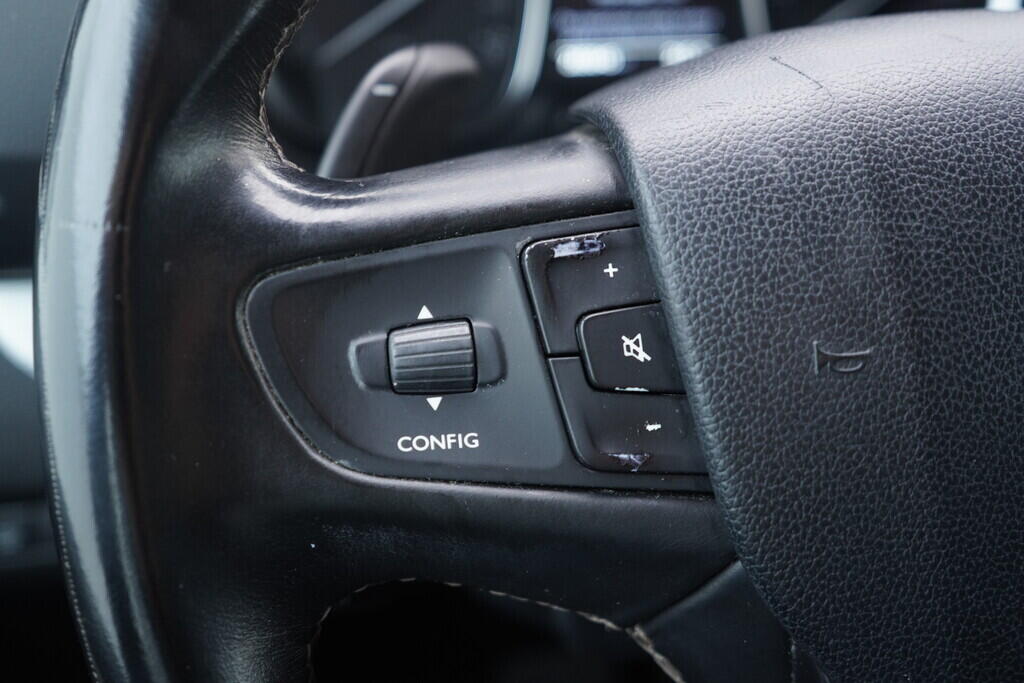 OV190V09541_27.webp_TRAVELLER  2.0 HDI 130 kW automat