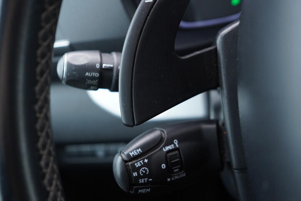 OV190V09541_30.webp_TRAVELLER  2.0 HDI 130 kW automat