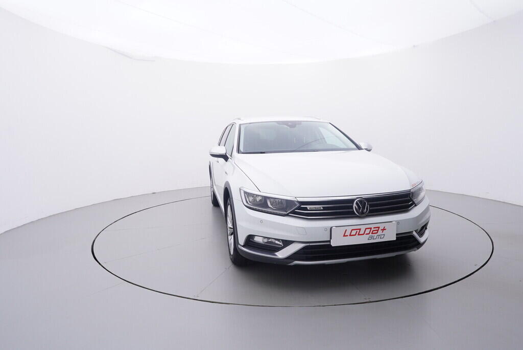 OV190V09542_17.webp_PASSAT VARIANT Alltrack 4Motion 2.0 TDI 140 kW automat