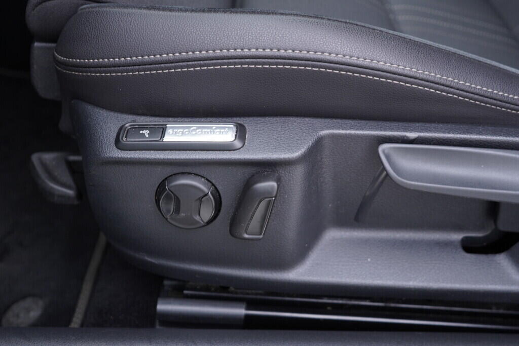 OV190V09542_23.webp_PASSAT VARIANT Alltrack 4Motion 2.0 TDI 140 kW automat