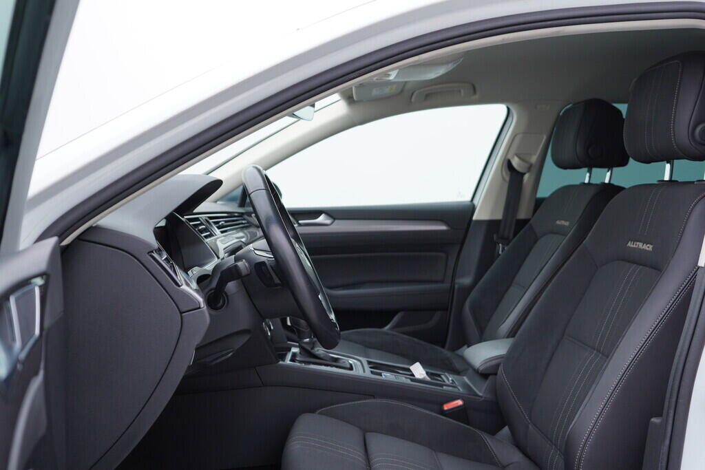 OV190V09542_25.webp_PASSAT VARIANT Alltrack 4Motion 2.0 TDI 140 kW automat